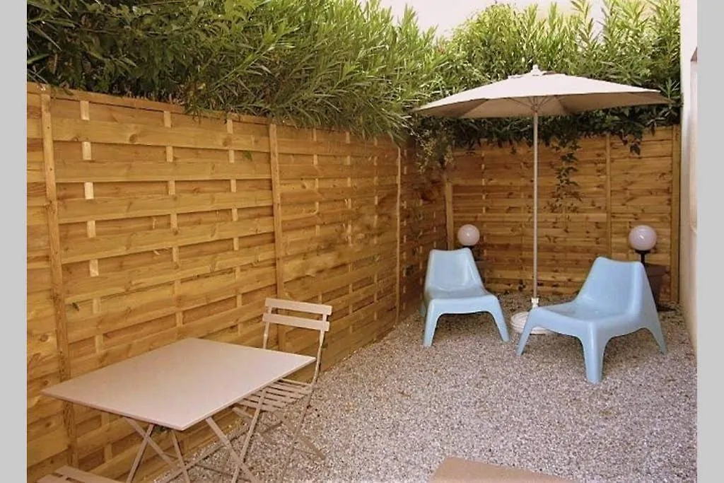 Charmant T1 A Proximite Centre Ville Avignon Apartment